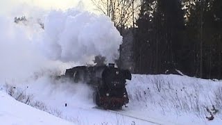 Faszination Winterdampf  Güterzüge im Schnee mit Dampflok 44 14868 [upl. by Dnar]