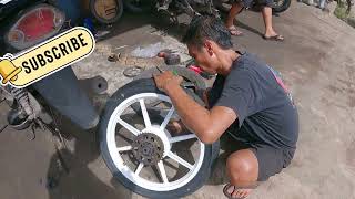 Pasang Velg Racing Rossi Yamaha Vega R Service Rutin Ganti Oli Karet Support Velek Motor Rusak [upl. by Nnylirret]