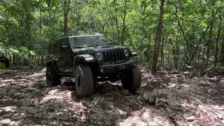 392 Jeep Wrangler with 40s in the woods Kansas Rock Park [upl. by Eamaj715]