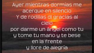 PESADO quotMientras dormiasquot LETRA [upl. by Shivers]