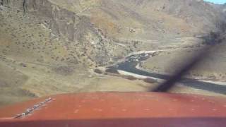 Idaho Backcountry Flying Cessna 172 H Landing Bernard [upl. by Nylodnew]