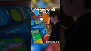 Bixby passes the preschool shape test 😭 bixby singer arcade desiretour funny twitch [upl. by Yuji235]