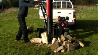 26 Ton Diesel Hydraulic Log Splitter [upl. by Martainn]