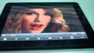 Review of PIPO MAXM1 97quot Android 404 DualCore tablet PC [upl. by Fidelas]