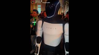 Rapper 2 Chainz Having A Conversation With Robot At Tesla We Robot Event 🤯 [upl. by Ennasus]