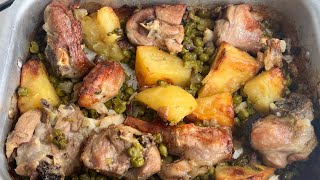 AGNELLO AL FORNO CON PATATE E PISELLI Italian food official 2023 [upl. by Arreis813]