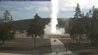 7152014  HD Yellowstone  Old Faithful  Geyser erupts Mushroom Cloud  larger than quotnormalquot [upl. by Mortie]