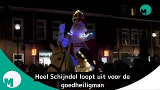 Heel Schijndel loopt uit voor de goedheiligman I Omroep Meierij [upl. by Ikila194]