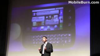 Motorola CLIQ  DEXT launch and MOTOBLUR demo [upl. by Eniwtna]