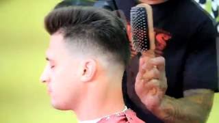 HOW TO DO A LOW SKIN FADE AND STYLE POMPADOUR [upl. by Prevot]