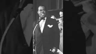 Louis Armstrong  La Vie En Rose 1959 🎺 Rare Archive Footage [upl. by Aknahs]