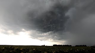 Gewitter mit Fallböen und heftigen Blitzeinschlägen 08082024 thunderstorm downburst and lightning [upl. by Mahmoud491]