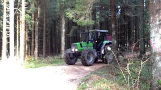 DeutzFahr DX 661 Holzrücken [upl. by Benni]