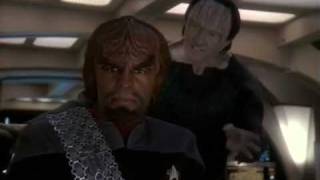 DS9 Garak lies to Worf In Purgatorys Shadow [upl. by Adlee]