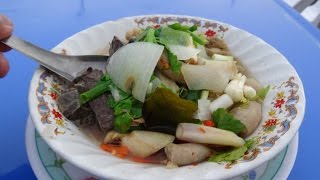 ต้มเครื่องในวัวโต้รุ่งกระบี่ Krabi street food [upl. by Atsirt745]