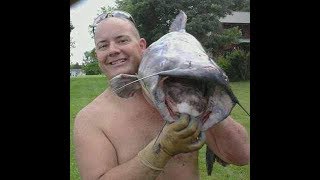 Catfish Noodling Gone Wrong Have you ever heard a catfish growl [upl. by Warford]