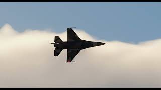 F16 Nellis Air Show [upl. by Whetstone]