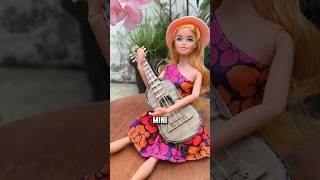 BAYANGKAN KALAU BARBIE MAIN GITAR diy guitar shorts kreasi mini [upl. by Lynett]