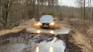 Volvo XC60 AWD 5D 151kW mud driving [upl. by Alema]