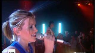 DIDO quot White Flag quot Live Top of the Pops Show 2004 HQ [upl. by Anam]