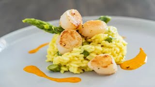 Recette  Risotto aux asperges et aux SaintJacques [upl. by Bascomb]