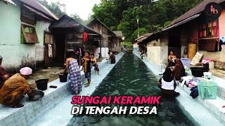 Sungai Keramik Desa Sawai Maluku Tengah Yang Sangat Mempesona [upl. by Ellerehs510]