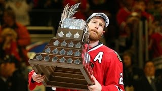 Duncan Keith wins the Conn Smythe trophy [upl. by Nibot487]