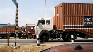 TATA LPS 4018 SEMI TRAILER  HUGE 40 FEET CONTAINERS [upl. by Ymirej473]