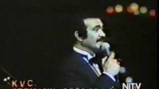 Fereydoun Farrokhzad TAA AZ AASHIANEH LONDON فريدون فرخزاد [upl. by Aidnyc575]