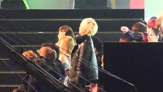 FANCAM 111129 Eunhyuk amp 2NE1 having fun MAMA 2011 in Singapore [upl. by Eenalem]