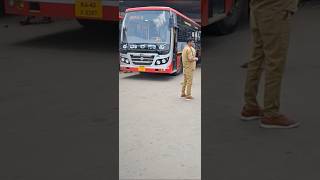 ಮೈಸೂರು ksrtc bus stand quotಖಾಕಿ ಬಟ್ಟೆಯಲ್ಲಿ ಕಂಡಕ್ಟರ್ Bengaluru ಪ್ರಯಾಣಿಕರನ್ನು ಕೈ ಬೀಸಿ ಕರೆಯುತ್ತಿರುವುದುquot [upl. by Ash]