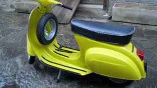 Restauro Vespa 50 R del 1974 giallo cromo a Gallarate [upl. by Annovoj240]