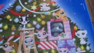 Littlest pet shop advent calendar Door 1 [upl. by Blaseio751]