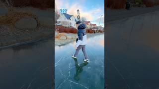 Cuantos pasos se necesitan para cruzar un lago congelado en Islandia 🥶 shorts [upl. by Anitsahs466]