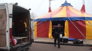 GPTV Spectaculaire acts in een kerstverhaal bij Circus Salto [upl. by Amaris308]