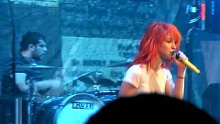 Paramore Ignorance NEW SONG Live  Savemart Center Fresno 051909 [upl. by Sebastien765]