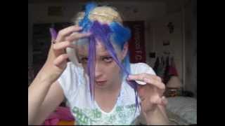 HOW TO DYE YOUR BANGS BLUE AND PURPLE [upl. by Mcmahon]