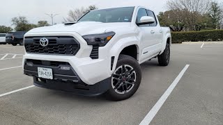 Is the new Toyota Tacoma TRD Sport better than a Nissan Frontier [upl. by Gilroy]