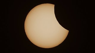 Eclipse solar parcial se verá en Chicago consejos para disfrutarlo al máximo [upl. by Dinnage]