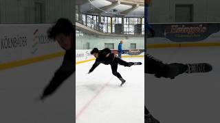 Ich versuche seine EISLAUF TRICKS zu machen 🥶 challenge Salto eislaufen [upl. by Mable]