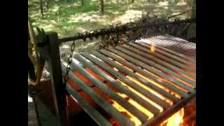 Barbecue gigantesco Italo ArgentinoAyudar a construir Asador Como construir Guida per barbecue [upl. by Anitsirk920]