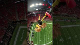 El SALTO bajo techo MÁS ALTO del MUNDO😳Cred atlantafalcons [upl. by Sanoy]