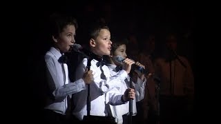 Les Petits Chanteurs dAsnières  Vent Frais  Vent du Matin  Gala 2006 [upl. by Shifrah945]