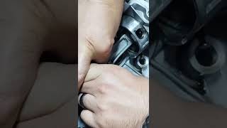 196cc Crankshaft amp Connecting Rod Removal Massimo MB200S [upl. by Nehgam]