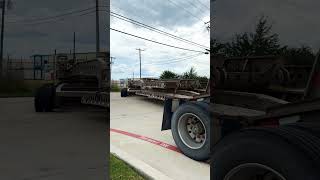 The beautiful Cozad 85 Ton RGN pulling in from delivery heavyequipment trailer [upl. by Imled]