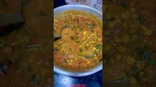 Pachai thuvarai Kathirikai gravy recipe chappathisidedish pigeonpeas healthy [upl. by Asilanom]