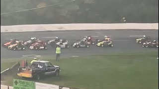 Mahoning Valley Speedway ECTQM Midgets 35 Lap Feature 10524 [upl. by Karr]