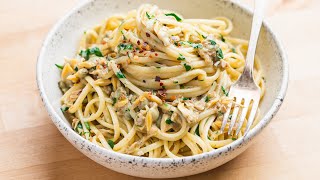 Linguine with Canned Clams  Cheap Easy Delicious [upl. by Mirella]