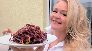 perfekter Rotkohlsalat  supergut knackig lange haltbar einfach  Rotkohl zubereiten Rezept [upl. by Ahsier]