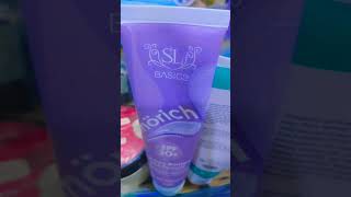 Slbasics dryskin dailyuse glowingskin moisturizer ytstudioes youtubeshorts [upl. by Etnuahc643]